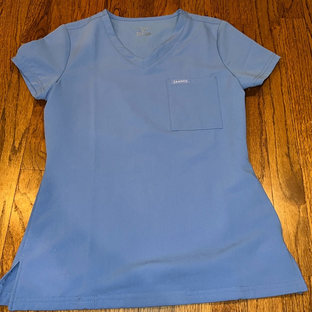 Blue Jaanuu scrub top